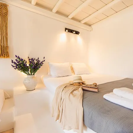 Poppy Mykonos Áno Merá