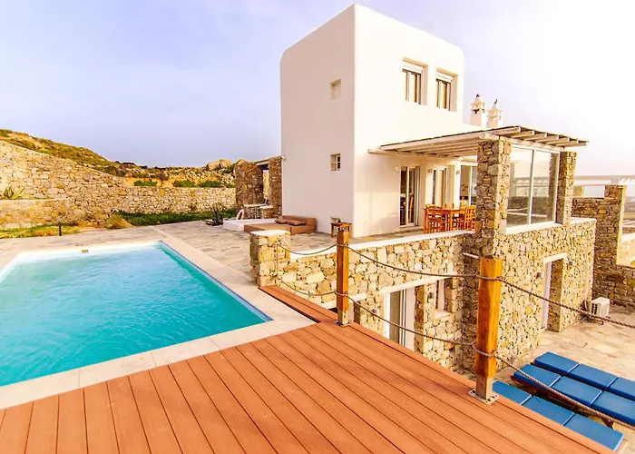 Poppy Mykonos Ano Mera