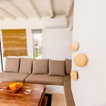 Villa Poppy Mykonos *