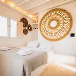 Poppy Mykonos Villa *